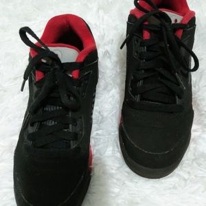 Nike Air Jordan Black/Red Boy's Sneakers-Size 3.5Y